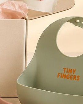 Silicone bib